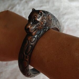 💚Copper Toned Cheetah Bangle/ Bracelet